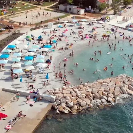 Luna 2 Poreč Exterior foto