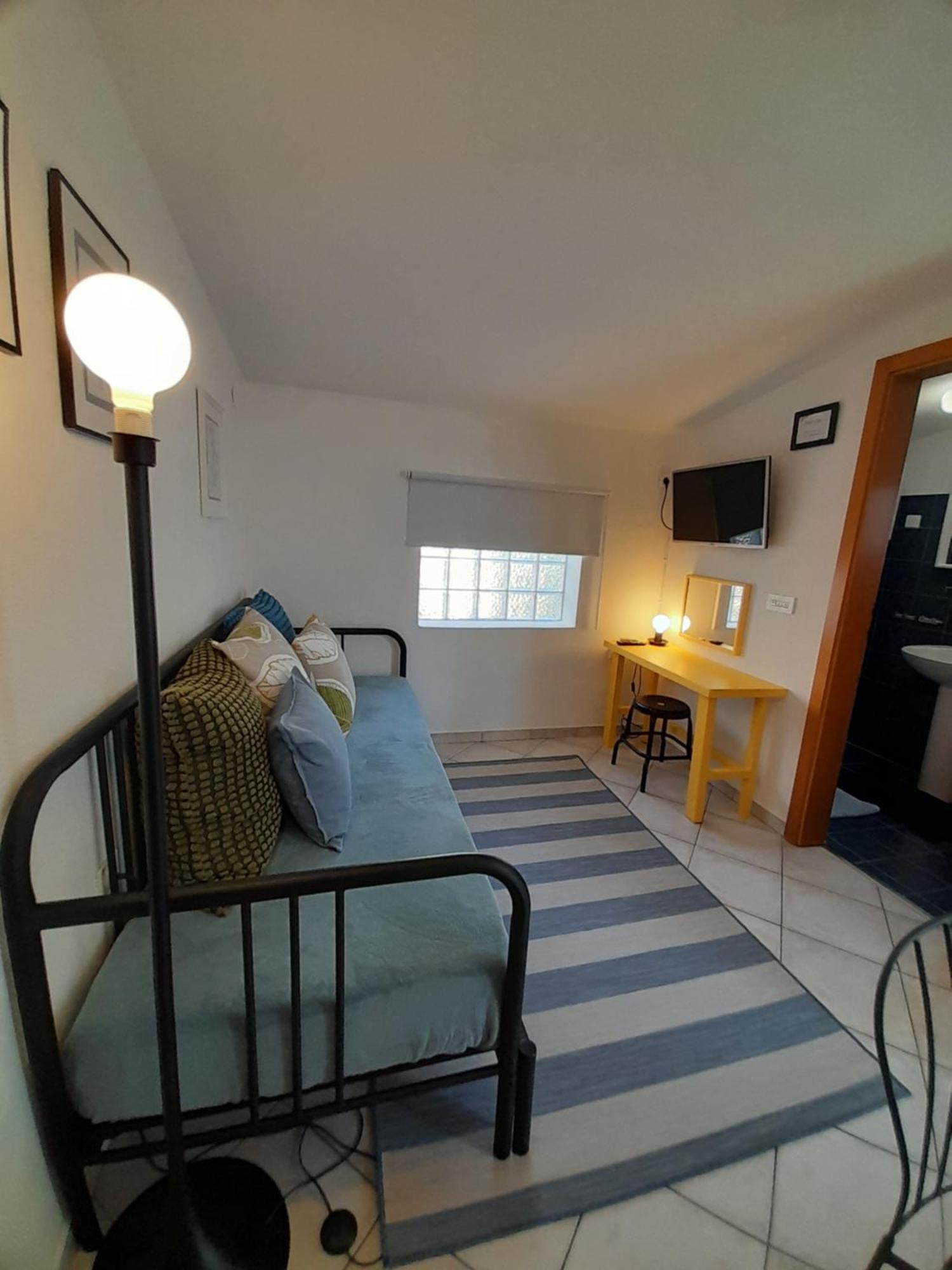 Luna 2 Apartment *